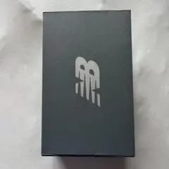 New Balance ホワイトスニーカー