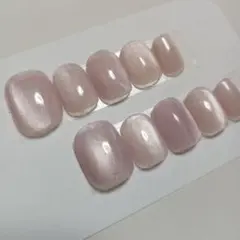 ハンドメイドネイルチップ✧⁠*⁠。マグネット✧⁠*⁠。ベリーショート　ラスト‼️