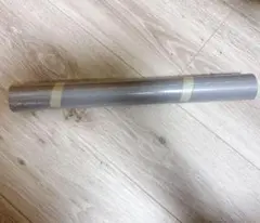 グレーのゴルフクラブ用グリップ