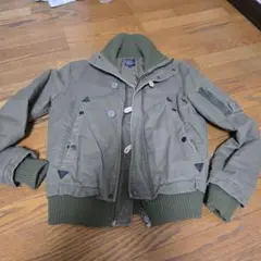 オリーブグリーン ミリタリージャケット