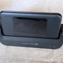 Speed Wi-Fi DOCK 5G 01 本体　SIMフリーのサムネイル