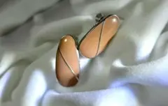 Item thumbnail for item 0af17b43-409d-488d-8e61-000fba2fe768