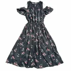 良品イング　レイヤー肩開き花柄ワンピース　Ｍ　黒系　ギャザー　総柄　オフショル