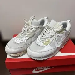 NIKE AIR MAX 90 FUTURA トリプルホワイト 25.5㎝のサムネイル