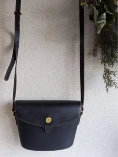 【marie claire】 マリクレール ブラック 無地 ショルダーバック