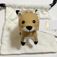メゾンキツネ ボンポワン キーチャーム【GW限定値下げ】 - メルカリ