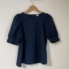 Te chichi テチチ　パフスリーブカットソー　ネイビー 五分袖 トップス