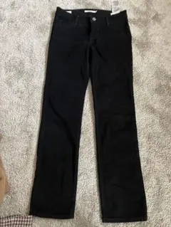 リーバイスブラックコーデュロイパンツ
