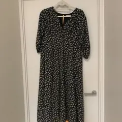 花柄 ロングワンピース　ワンピース