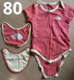 【美品】THE NORTH FACE 赤いロンパース 80サイズ スタイ2枚付き