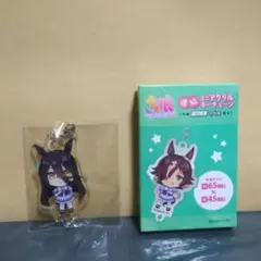ウマ娘　連結ミニアクリルキーチェーン マンハッタンカフェ