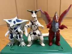 2体セット】ウルトラ怪獣 ソフビ ブラックキング メルバ まとめ - メルカリ