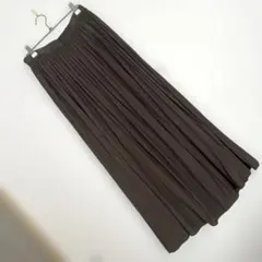 ナチュラルビューティーベーシック　スカート