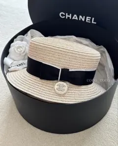 CHANEL☆麦わら帽子☆新作☆ストローハット☆豪華チャーム付き　定価30万以上