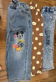 ディズニー　ミッキーマウス、ベイマックス　デニムパンツ 110