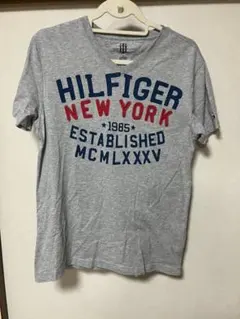 TOMMY HILFIGER グレー Vネック Tシャツ M