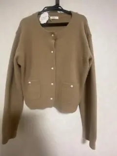 earth music&ecology ベージュカーディガン 新品未使用