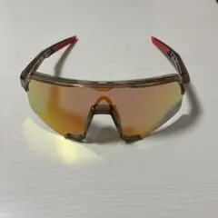 100% スポーツサングラスのサムネイル
