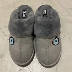 BT21 MANG マン 起毛サンダルのサムネイル