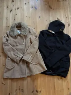 ファー付きベージュダブルブレストコート2枚セット