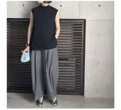 専用LOHEN ローヘン ハイカウントダブルクロススリーブレスブラウス