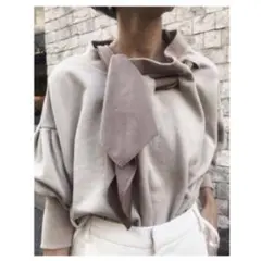 Ameri vintageアメリビンテージ リボンスカーフスウェット ベージュ