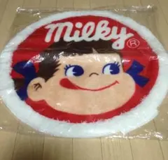 ペコちゃん くじ 大きめ 丸形 ルームマット 不二家 【新品未開封】