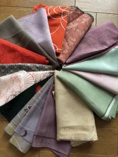 多色模様の布地はぎれセット　着物生地　15枚セット