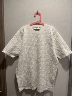 FENDI フェンディ 半袖　ロゴ　Tシャツのサムネイル