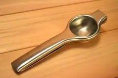 Item thumbnail for item 75bbbaf8-5ad8-4c61-9247-3b9b240c7317