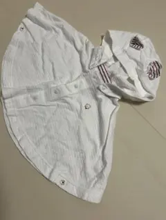 familiarのホワイトフード付きポンチョ　60〜90