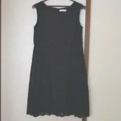 膝丈ワンピース　紺色レース