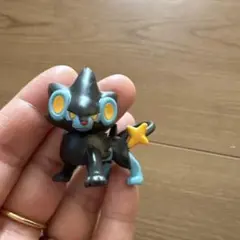 食玩　モンコレ　ポケモン　レントラー　フィギュア