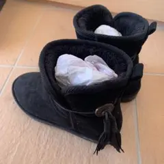 ムートンショートブーツ