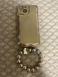 iPhone13 ケース　ゴールド　うねうね　ニュアンス　ストラップ付き