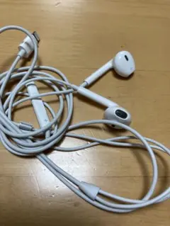 アップル　純正　イヤホンマイク　Lightning