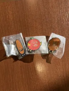 パンどろぼう　ガチャガチャ ピンバッジ 3点セット