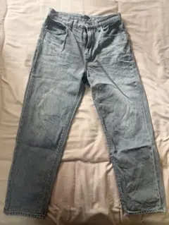 UNIQLO JEANS ライトグレー ストレートデニム