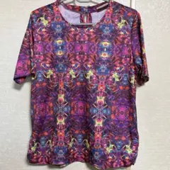 カラフル　派手柄　Tシャツ　Mサイズ　古着のサムネイル