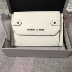 CHARLES & KEITH ホワイト カードケース