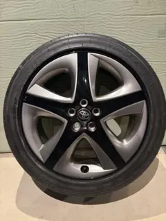 トヨタ 50プリウス 純正ホイール バリ溝タイヤ付き① - メルカリ