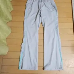 格安！美品adidasレディース薄手トレーニングパンツSサイズ