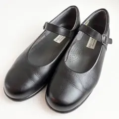 美品 ミスキョウコ 4E クロスストラップパンプス 23.5 黒 コンフォート