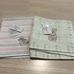 リバティ 刺繍入りタオルハンカチ 2枚セット　新品未使用品