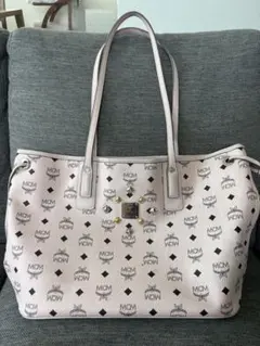 MCM トートバッグ ライトピンク スタッズのサムネイル