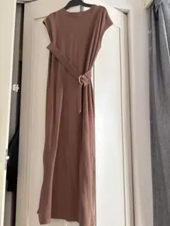 titivateベルト付きワンピース