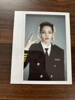 treasure ヒョンソク　シーグリ　ポラロイド　MD