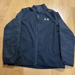 UNDER ARMOUR ブラックウィンドブレーカー SM/PCH