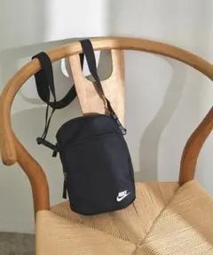 NIKE ヘリテージ ミニショルダーバッグ 2.0 新品 BA5898-010