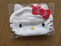 ハローキティ　なかよしふわふわフェイスポーチ